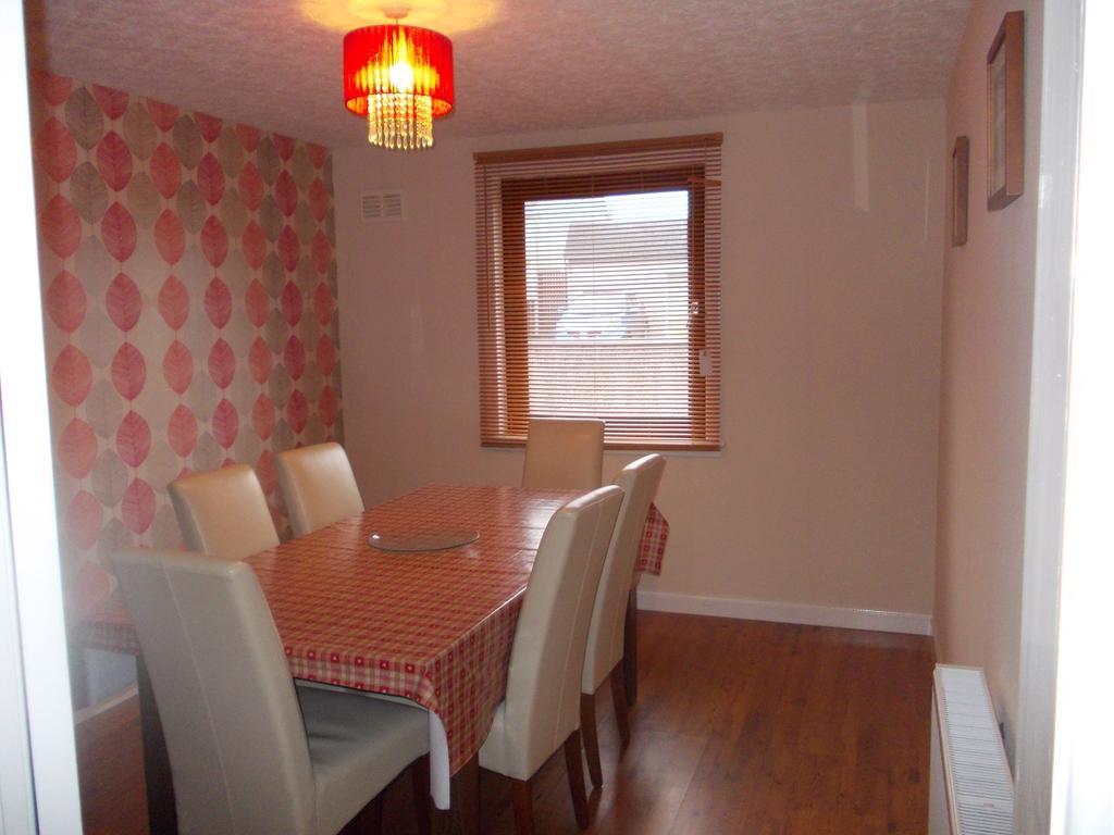 Stornoway Self-Catering Barony Square Villa Dış mekan fotoğraf