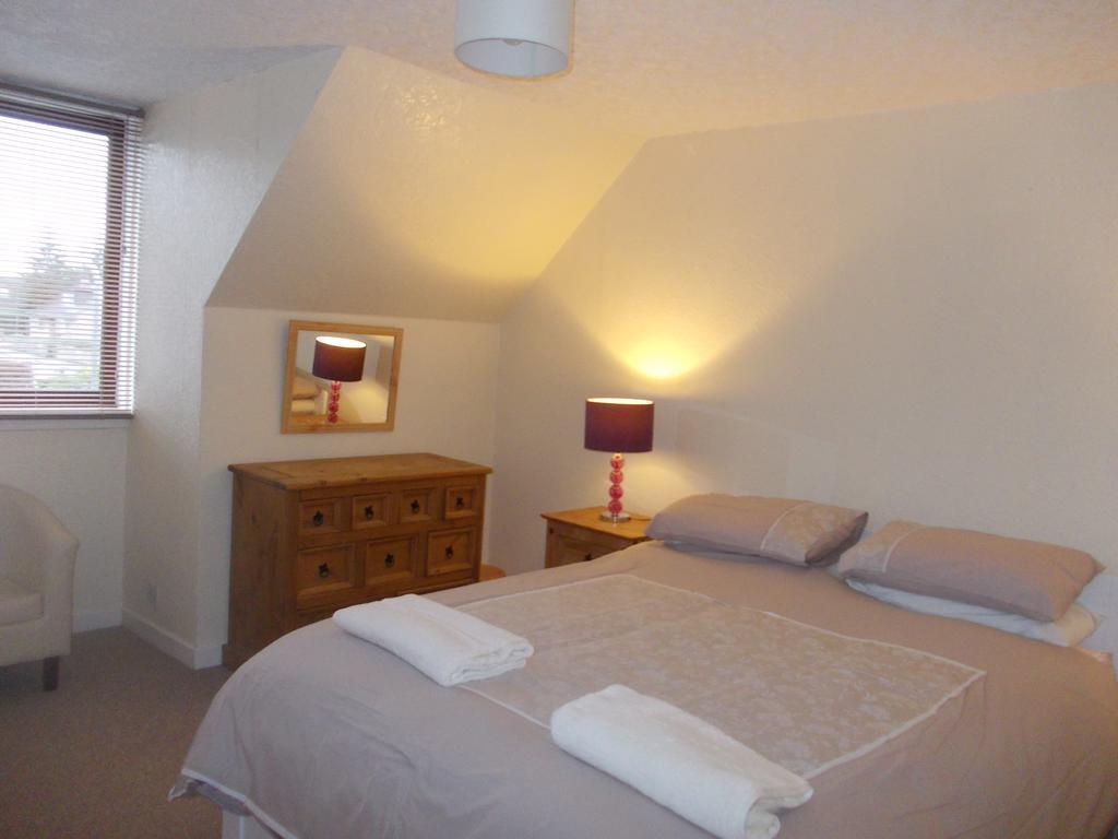 Stornoway Self-Catering Barony Square Villa Dış mekan fotoğraf